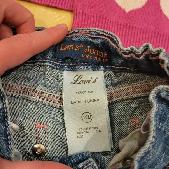 Levi's boot Cut Denim Jeans Size 12 months Cherokee heart sweater - Picture 10 of 10